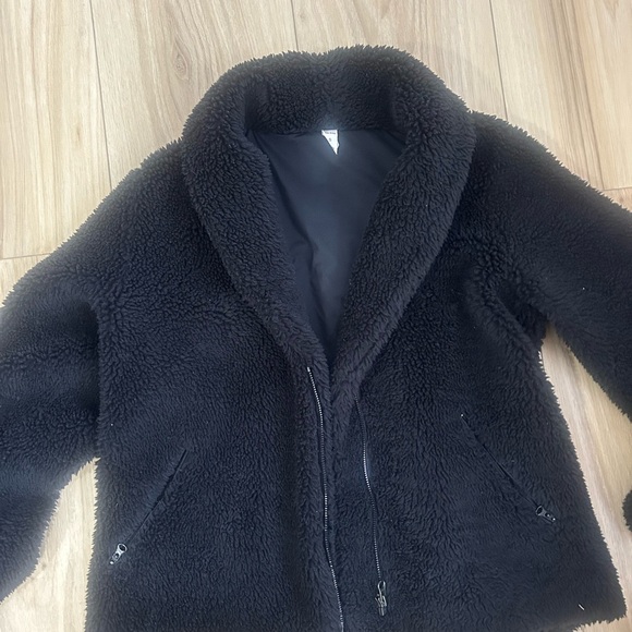 Alo yoga Fleece Jacket - Picture 2 of 2